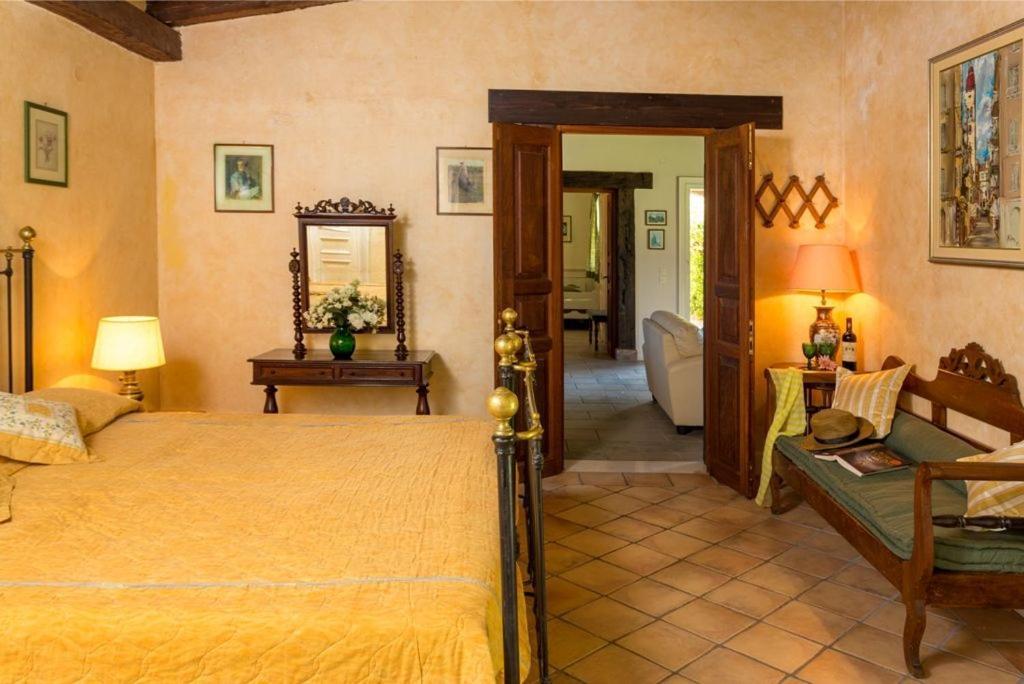 V&V Villas Almiros Beach Екстериор снимка