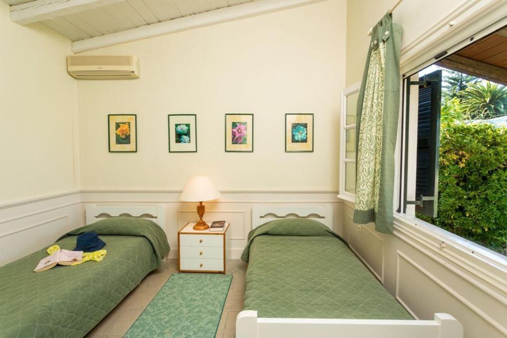 V&V Villas Almiros Beach Екстериор снимка